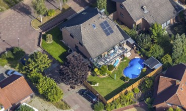 Aerial view, residential house Schäferstraße with swimming pool and cover in the district Uentrop