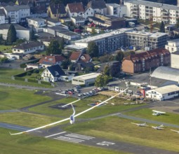 Aerial photo, Duo Discus high-performance two-seater D-4199 over Hamm airfield in the Heessen
