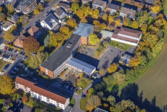 Aerial view, Realschule Heessen in the district Heessen in Hamm, Ruhr area, North Rhine-Westphalia,
