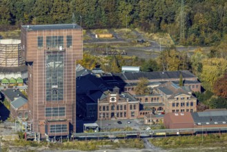 Aerial view, CreativRevier Hamm at the former Ost Zeche Heinrich Robert colliery with hammerhead