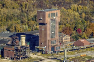 Aerial view, CreativRevier Hamm at the former Ost Zeche Heinrich Robert colliery with hammerhead