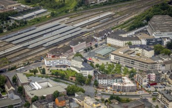 Aerial view, Hamm Westf. Main station, B&B Hotel, construction site and new residential building on