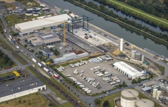 Aerial view, industrial area harbour with construction site Lanfer site and loading terminal at the