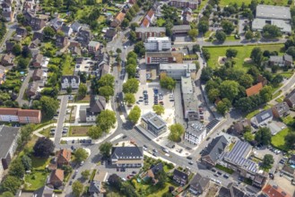 Aerial view, Heessen market and town hall Bürgeramt Heessen Amtsstraße in Hamm-Heessen, Hamm, Ruhr