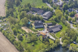 Aerial view, Hof Abtsküche, Chapel St. Jakobus Abtsküche, Hetterscheidt, Heiligenhaus, Ruhr area,