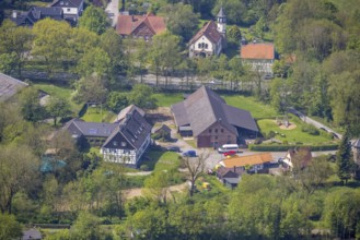 Aerial view, Hof Abtsküche, Chapel St. Jakobus Abtsküche, Hetterscheidt, Heiligenhaus, Ruhr area,