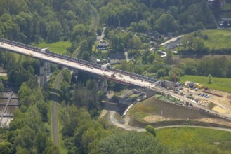 Aerial view, Angerbachtal bridge, new motorway section of the A44, gap closure between Ratingen-Ost