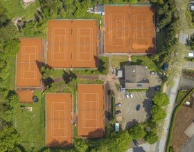 Aerial view, tennis courts TC Blau-Weiß 02 Heiligenhaus, Hasselbeck, Heiligenhaus, Ruhr area, North