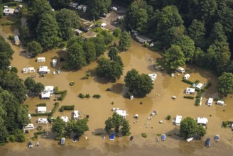 Aerial photo, Ruhr flood, flooding, Cammerzell campsite, Kettwig, Essen, Ruhr area, North