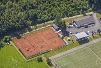Aerial view, tennis courts with youth training, Rönkhausen, Finnentrop, Sauerland, North