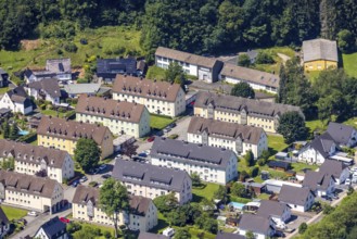 Aerial view, housing estate with multi-family houses Graf-von-Plettenberg-Straße, Bamenohl,