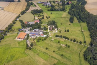 Aerial view, Reiterhof Henter in the district Strickherdicke, Fröndenberg/Ruhr, Ruhr area, North