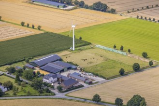 Aerial view, farm ratz rabatz with wind power plant in the district Ostbüren, Fröndenberg/Ruhr,