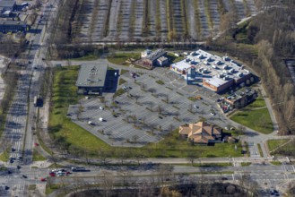 Aerial view, multiplex cinema centre, Apollo cinemas and car parks, Erle, Gelsenkirchen, Ruhr area,