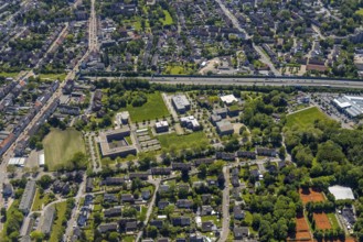 Aerial view, Büropark Schloss Berge, motorway A2, Erle, Gelsenkirchen, Ruhr area, North