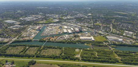 Aerial view, Gelsenkirchen city harbour on the Rhine-Herne Canal, Heßler, Gelsenkirchen, Ruhr area,