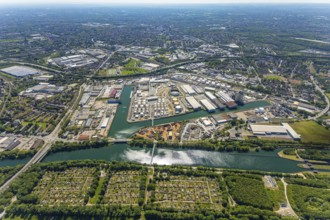Aerial view, Gelsenkirchen city harbour on the Rhine-Herne Canal, Heßler, Gelsenkirchen, Ruhr area,