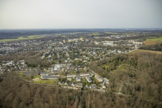 Aerial view, residential area Schmachtenbergstraße and Schmachtenbergschule, Kettwig, Essen, Ruhr