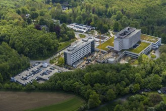Aerial view, Ruhrlandklinik with construction site, Essen-Heidhausen, Essen, Ruhr area, North