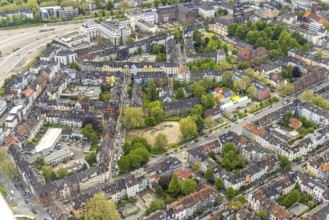 Aerial view, fallow land at Franziskastraße, catholic kindergarten St. Ludgerus with colourful