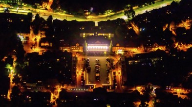 Aerial view, Kleiner Markt with Schatzgräberbrunnen, Mintrops Stadt Hotel Margarethenhöhe,