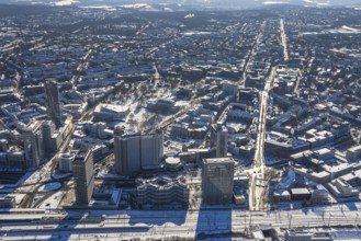 Aerial view, innogy high-rise building, construction site demolition RWE Haus, city centre, Essen,