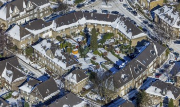 Aerial view, Margarethenhöhe, residential buildings Stiller Weg corner Hoher Weg, gazebos, Essen,