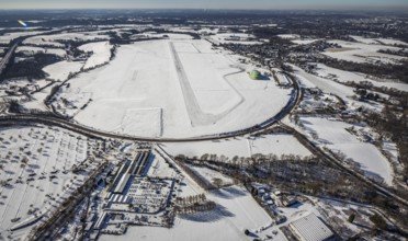 Aerial photo, Airport Essen / Mülheim in winter, Haarzopf, Essen, Ruhr area, North