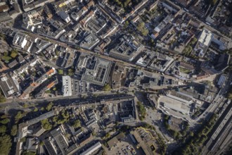Aerial view, Bahnhofstraße pedestrian zone with Galeria Kaufhof building in the Altstadt district