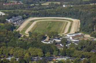 Aerial view, GelsenTrabPark trotting track in the Feldmark district of Gelsenkirchen, Ruhr area,