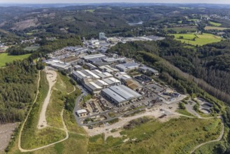 Aerial view, commercial area Jacobstraße with Siegfried Jacob Metallwerke and landfill in the