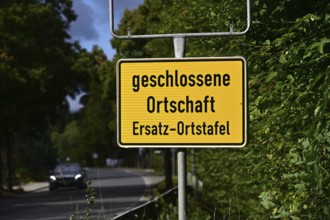Instead of the usual town entrance sign in the Burbach district of Würgendorf or Wasserscheide, a