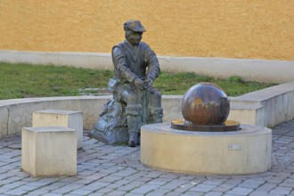Monument to founder David Strickermann, town history on the development of the textile industry,
