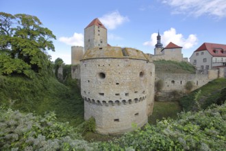 Romanesque castle built in the 10th century with Dicker Heinrich, Marterturm and Pariser Turm,