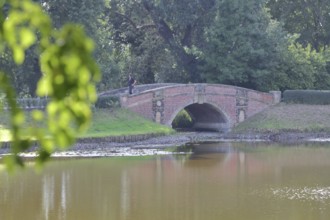 Friederiken Bridge on Lake Wörlitz, stone arch bridge, UNESCO, landscape park, Dessau-Wörlitz