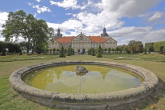 Baroque castle and fountain with baroque garden, water basin, park, Hundisburg, Haldensleben,