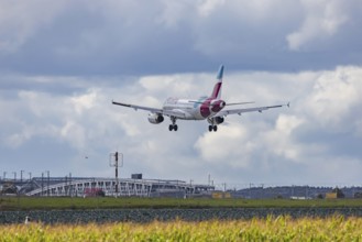 Aircraft approaching Stuttgart Airport. Aircraft registration number: D-AGWV, Eurowings, Airbus