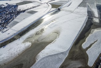Aerial view, frozen Rhine meadow Ehingen, Mündelheim, Duisburg, Ruhr area, North Rhine-Westphalia,