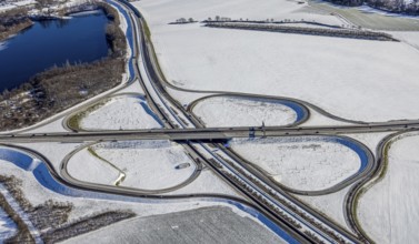 Aerial view, motorway junction Duisburg-Süd, A59 and A524, Huckingen, Duisburg, Ruhr area, North