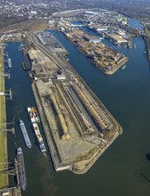Aerial view, Duisburg harbour, coal island, Duisport, Rhine-Herne Canal, Ruhr, Ruhrort, Duisburg,