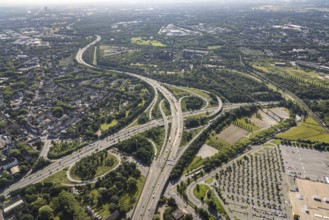 Aerial view, motorway junction Duisburg-Nord, A42 and A59, Obermeiderich, Duisburg, Ruhr area,