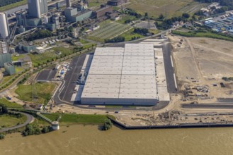 Aerial view, STEAG cogeneration plant Walsum, development and new warehouses logport VI, river