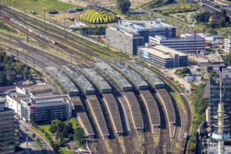 Aerial view, Duisburg central station, Dellviertel, Duisburg, Ruhr area, North Rhine-Westphalia,
