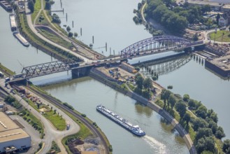 Aerial view, flood river Rhine and river Ruhr with Karl-Lehr-Bridge, Ruhrorter Straße, Kaßlerfeld,