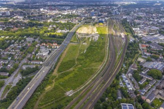 Aerial view, site Alter Güterbahnhof, Duisburger Freiheit, design name Duisburger Dünen,