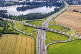 Aerial view, motorway junction Duisburg-Süd at Rahmer See, A524 and A59, Rahm, Duisburg, Ruhr area,