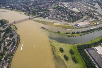 Aerial view, flood river Rhine, Ruhr estuary into the Rhine, Friedrich-Ebert-Bridge, Rhine orange