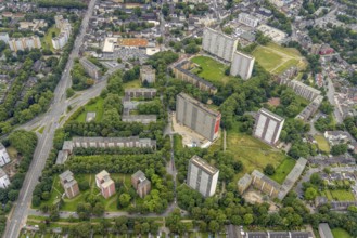 Aerial view, residential park Hochheide, Die Weißen Riesen, Hochheide, Duisburg, Ruhr area, North