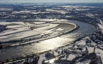 Aerial view, river Rhine, Rheinaue Ehingen with view of Mündelheim, Krefeld-Uerdingen bridge,