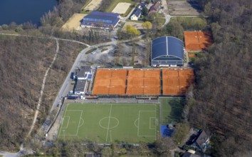 Aerial photo, tennis court, sports field, Dorfstraße, nature reserve Scholtenbusch, Hiesfeld,